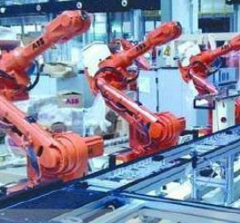 Equipment manufacturing industry accelerates transformation