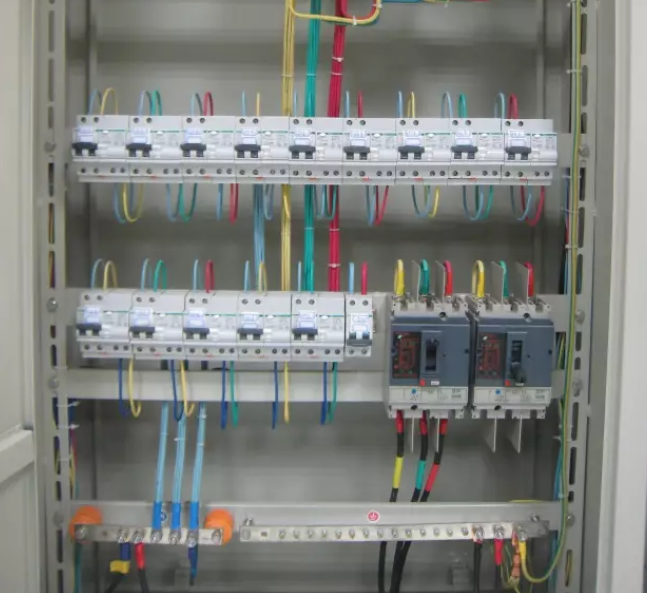 The difference between distribution box and distribution cabinet and control box