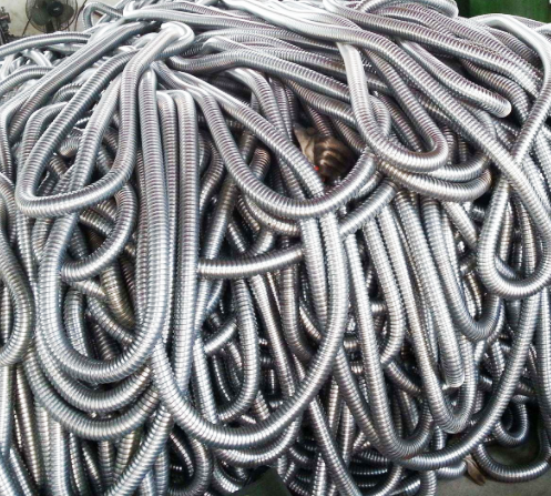 The use and function of stainless steel plastic coated hose